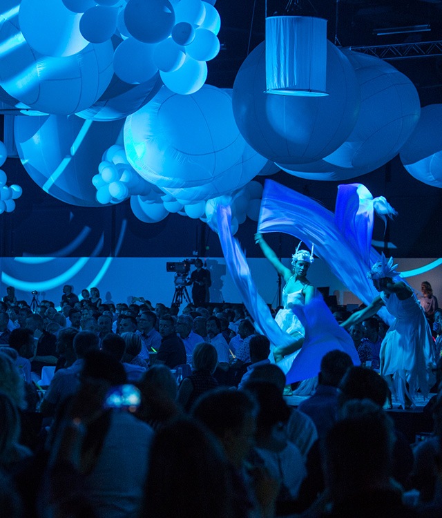 Rodkjær designede Velux 75-års jubilæum efter temaet ‘Celebrating daylight and fresh air’